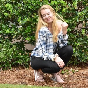 Meet your Posher, Brook